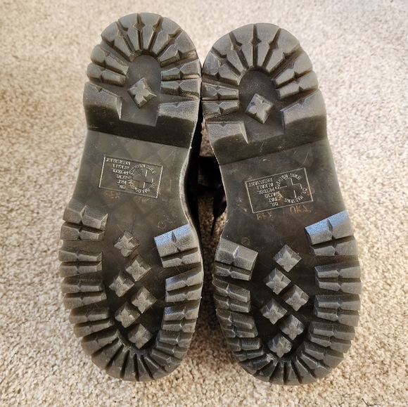 Dr. Martens Jadon Max Vegan Black Crushed Velvet Plaform Boots Ribbon Laces Sz 9 - Picture 6 of 12